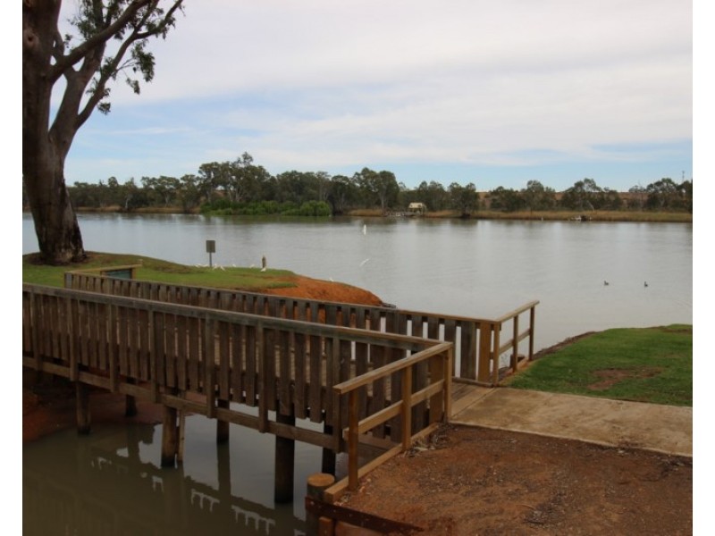 Lots 1-4 Showground Road, Swan Reach SA 5354