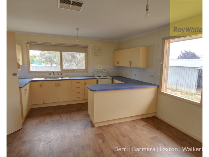 15 Sixth Street, Loxton SA 5333