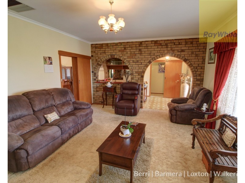 33 Loxton Drive, Moorook SA 5332