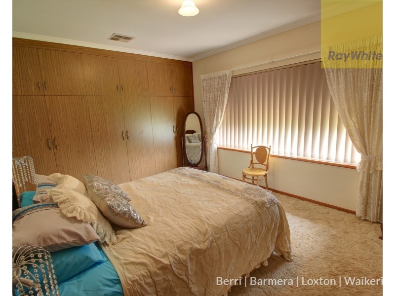 33 Loxton Drive, Moorook SA 5332