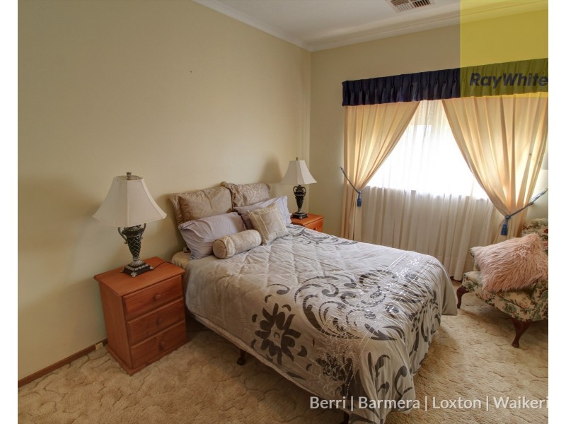 33 Loxton Drive, Moorook SA 5332