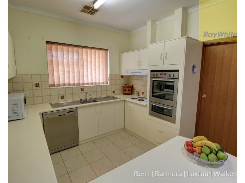 33 Loxton Drive, Moorook SA 5332