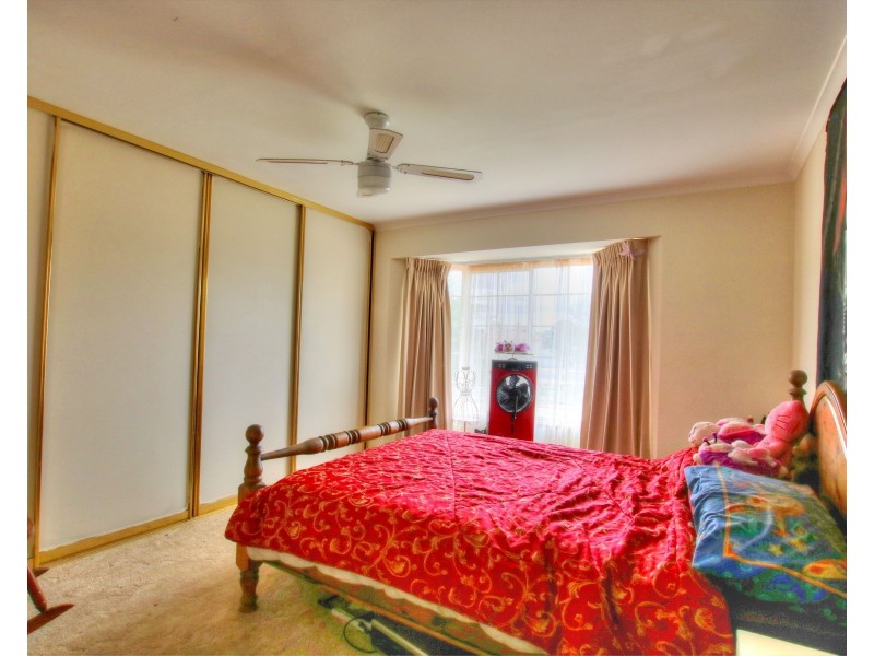 15 Phillips Road, Berri SA 5343