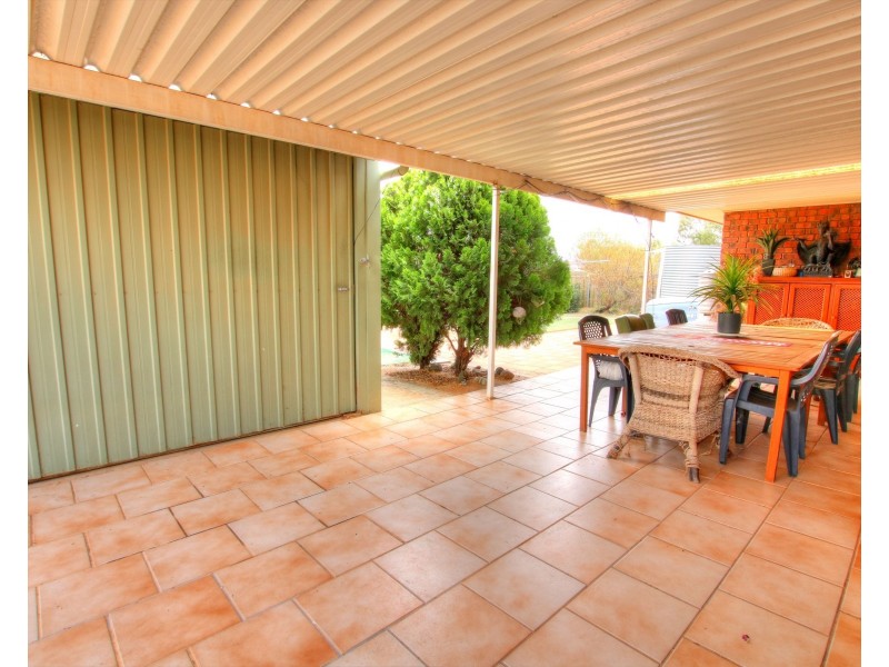 15 Phillips Road, Berri SA 5343