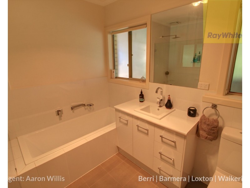 8 Aitken Street, Berri SA 5343