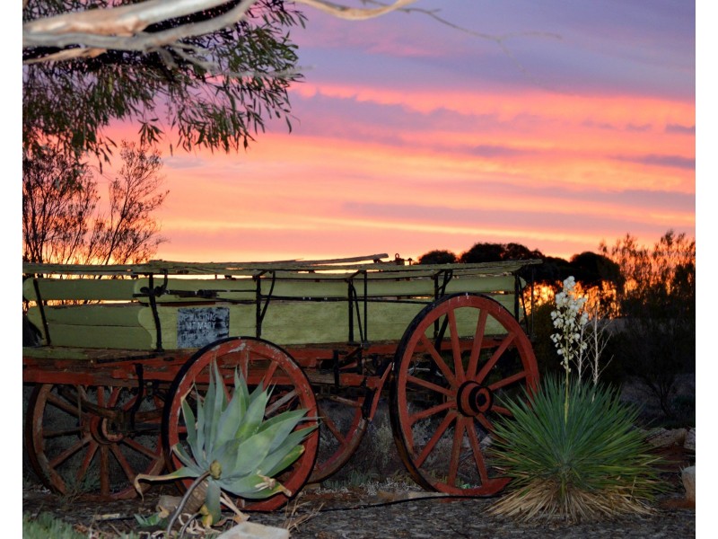 19042A Sturt Highway, Monash SA 5342