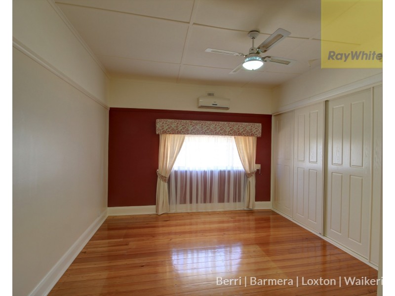 19 Sturt Street, Barmera SA 5345