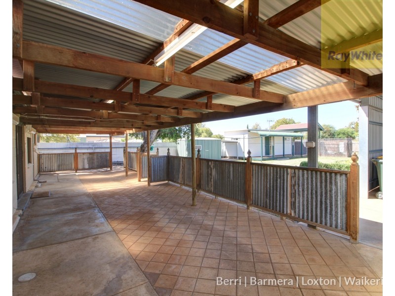 19 Sturt Street, Barmera SA 5345