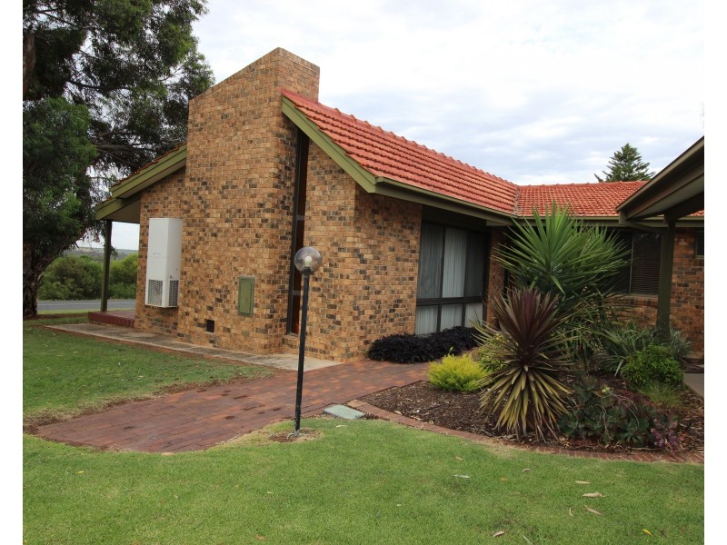 5 Elliott Road, Waikerie SA 5330