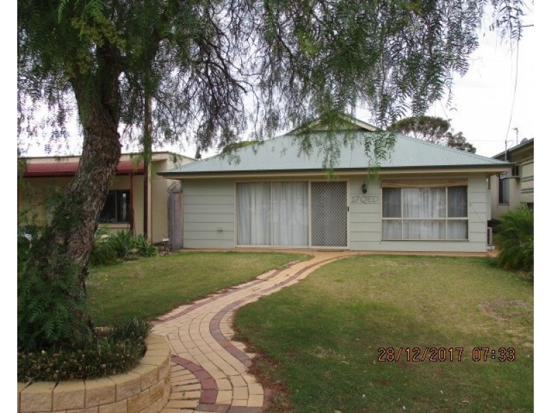 17 Queen Elizabeth Drive, Barmera SA 5345