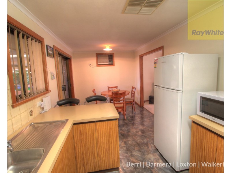 13 Klingberg Street, Loxton SA 5333