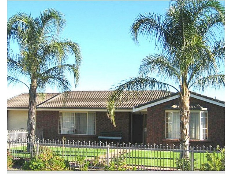 15 Phillips Road, Berri SA 5343