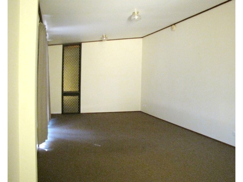 4 Collins Street, Barmera SA 5345