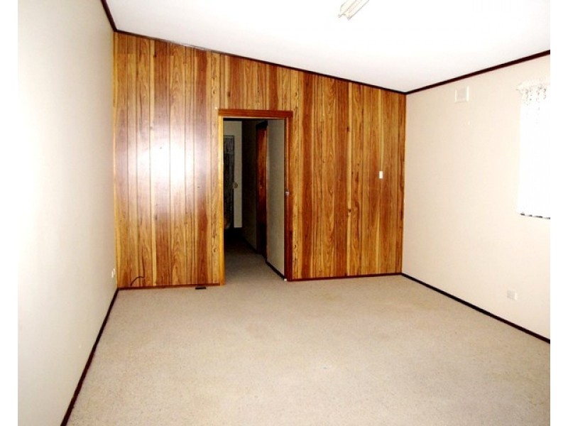 4 Collins Street, Barmera SA 5345