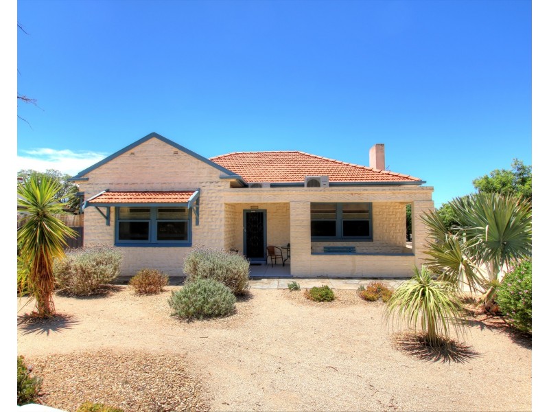 21 Fourth Street, Loxton SA 5333