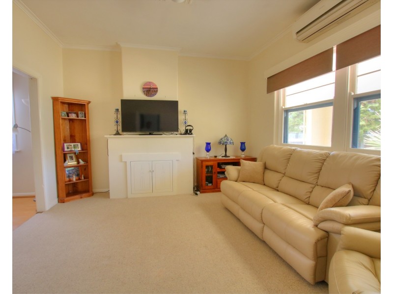 21 Fourth Street, Loxton SA 5333