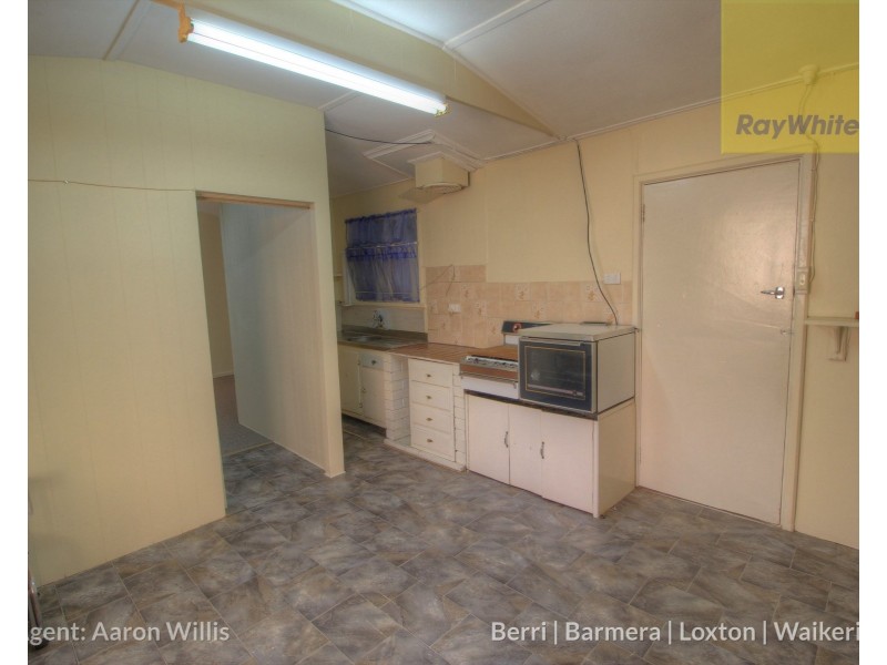 19 Sturt Street, Loxton SA 5333