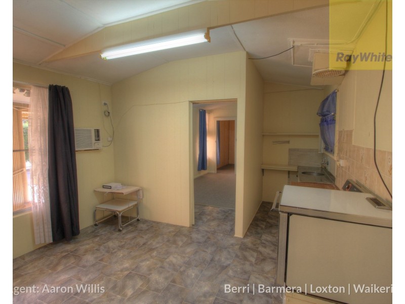 19 Sturt Street, Loxton SA 5333