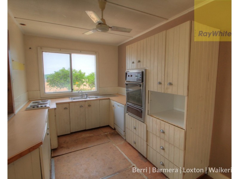 158 De Fontenay Road, Glossop SA 5344