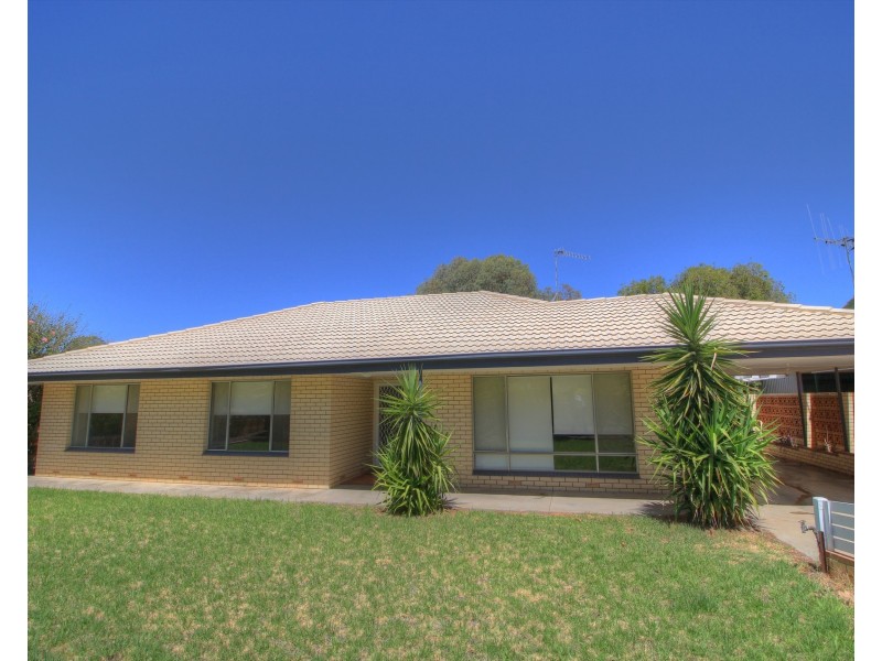 8 Aitken Street, Berri SA 5343