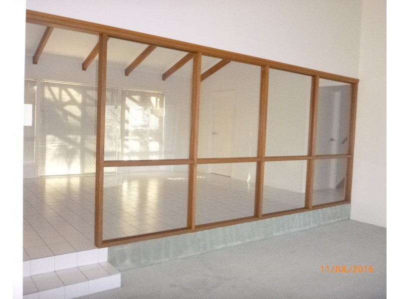 2 Links Crescent, Barmera SA 5345