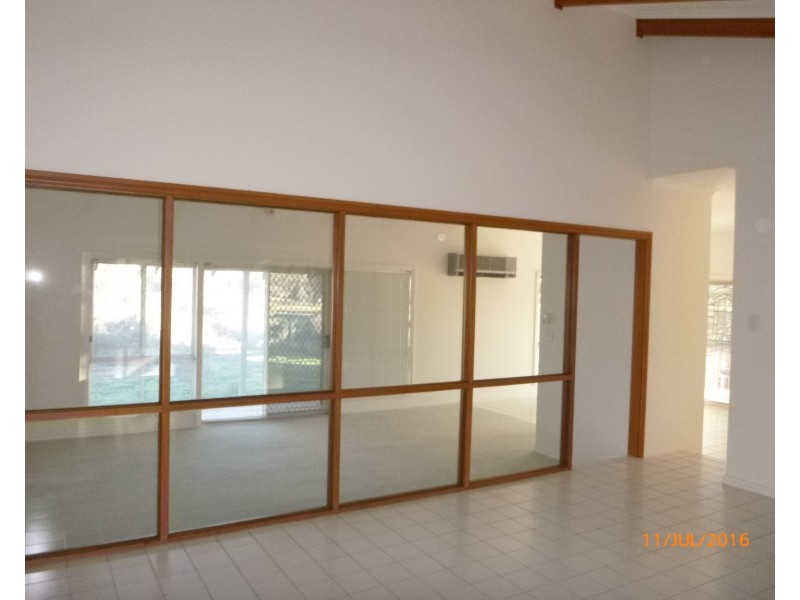 2 Links Crescent, Barmera SA 5345