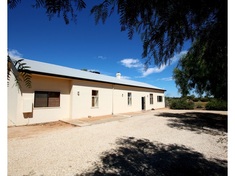 418 Old Sturt Highway, Glossop SA 5344