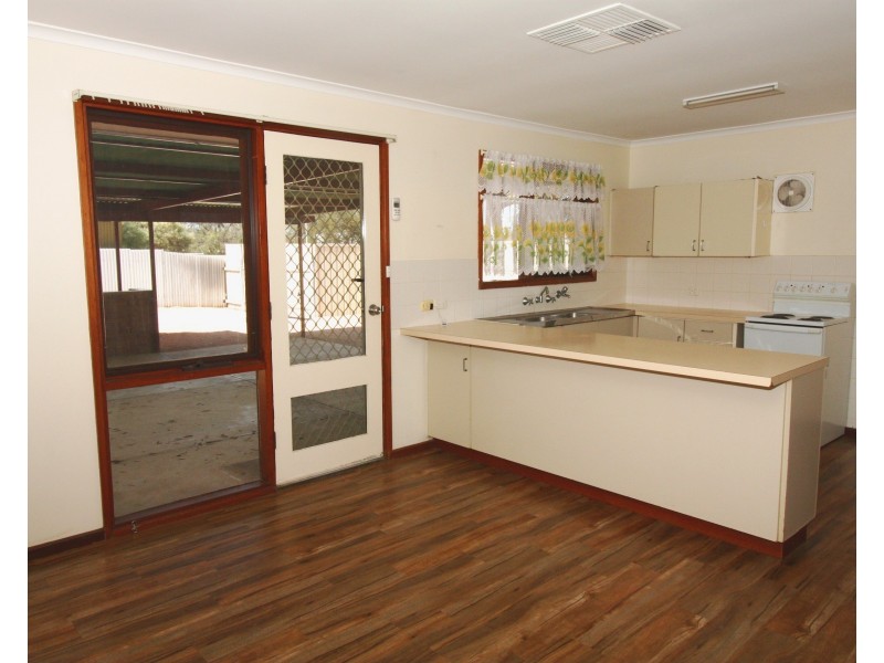 2 Pearson Court, Berri SA 5343