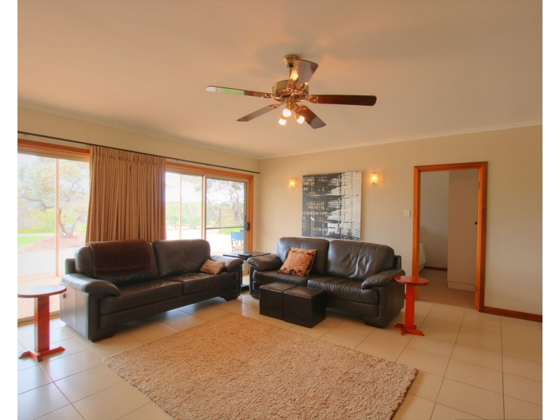 14 Muller Road, Monash SA 5342