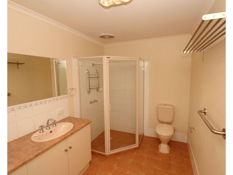 12 McLean Street, Berri SA 5343