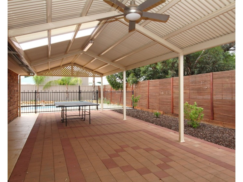 12 McLean Street, Berri SA 5343