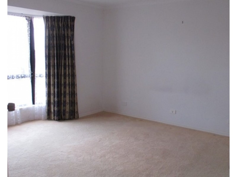 6 Halliday Court, Berri SA 5343