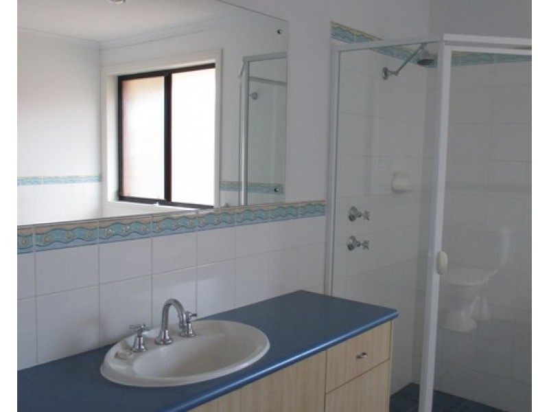 6 Halliday Court, Berri SA 5343