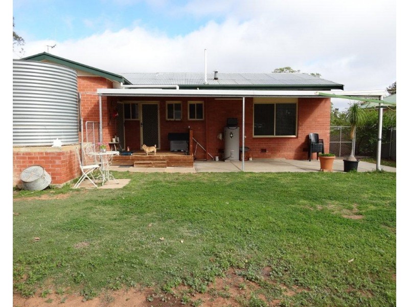 23 Geraldton Street, Loxton SA 5333