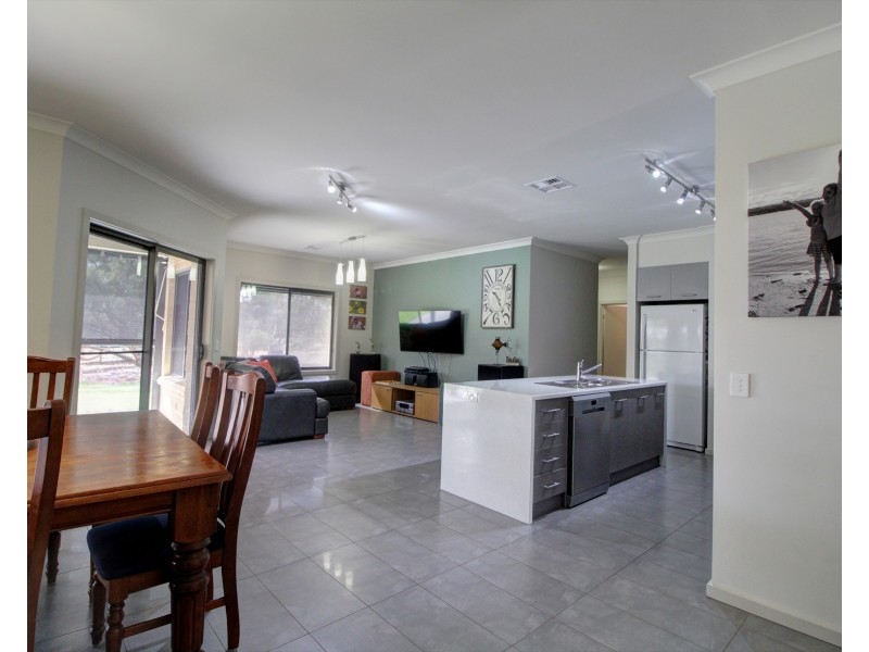 163 Chapple Road, Winkie SA 5343