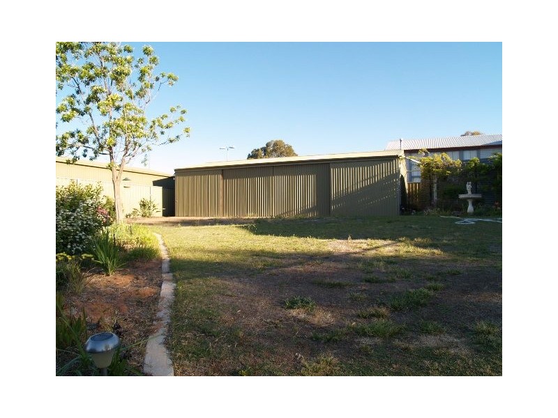 27 Marschall Street, Waikerie SA 5330