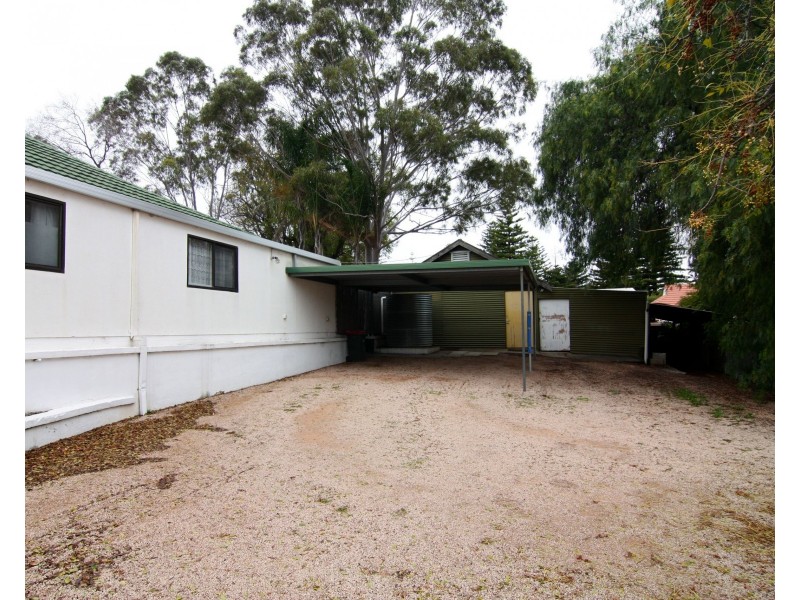 4 Strawbridge Street, Berri SA 5343