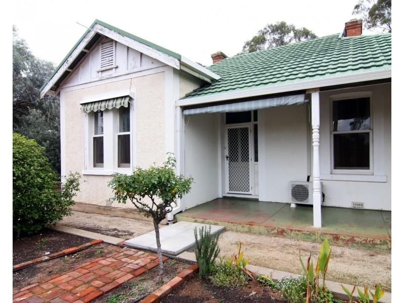 4 Strawbridge Street, Berri SA 5343