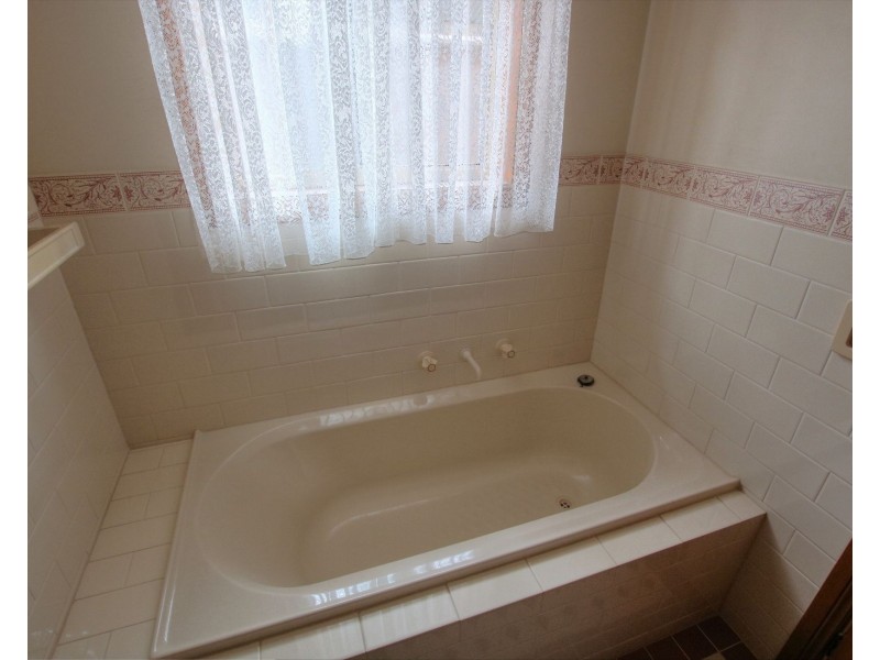 10B Magarey Street, Berri SA 5343