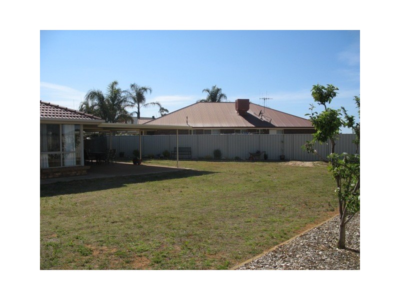 6 Mair Court, Barmera SA 5345