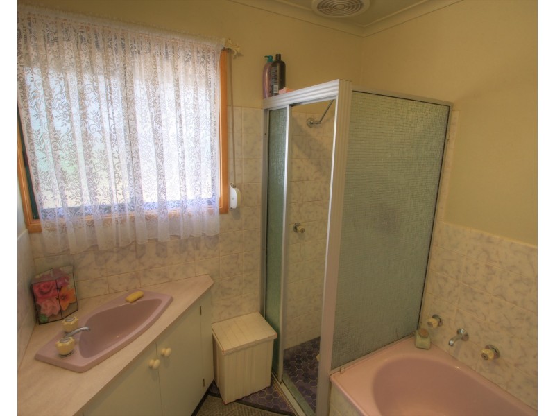 4 Sixth Street, Loxton SA 5333