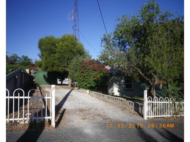 37 Laffer Street, Barmera SA 5345