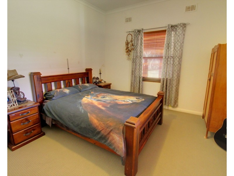 272 Crase Road, Loxton SA 5333