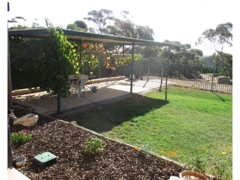 113 Holdertop Road, Waikerie SA 5330