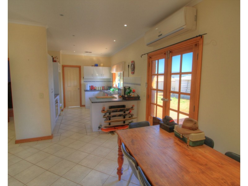 11 Stasinowsky Court, Loxton SA 5333