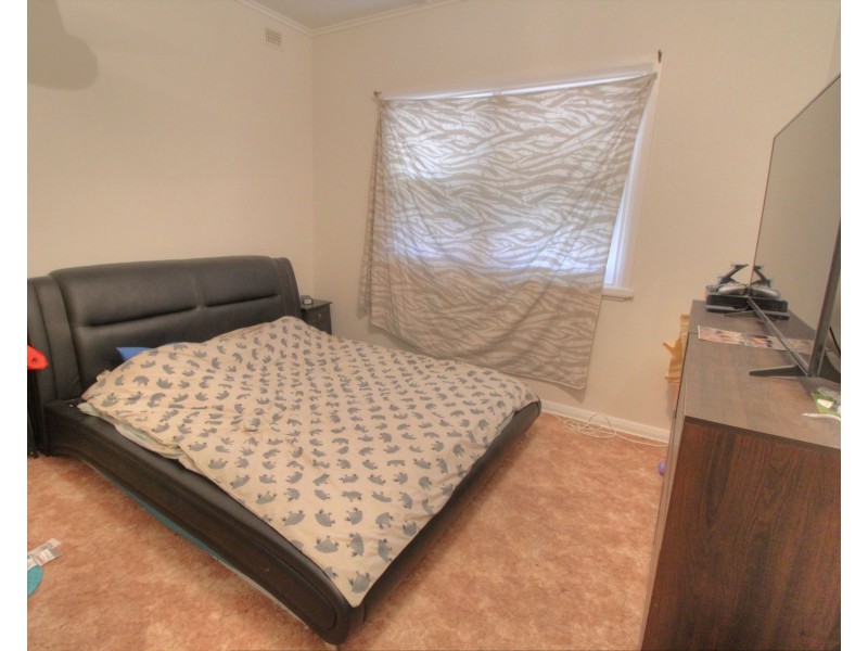 1 and 1A Kealley Street, Berri SA 5343