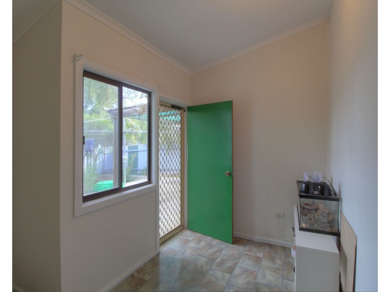 1 and 1A Kealley Street, Berri SA 5343