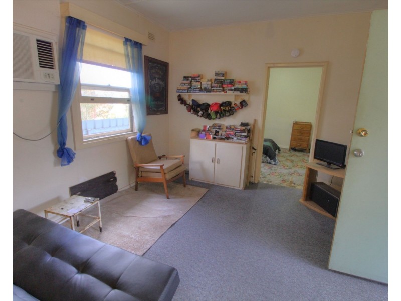 1 and 1A Kealley Street, Berri SA 5343