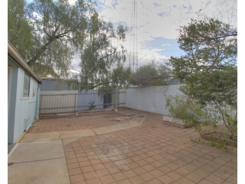 1 and 1A Kealley Street, Berri SA 5343