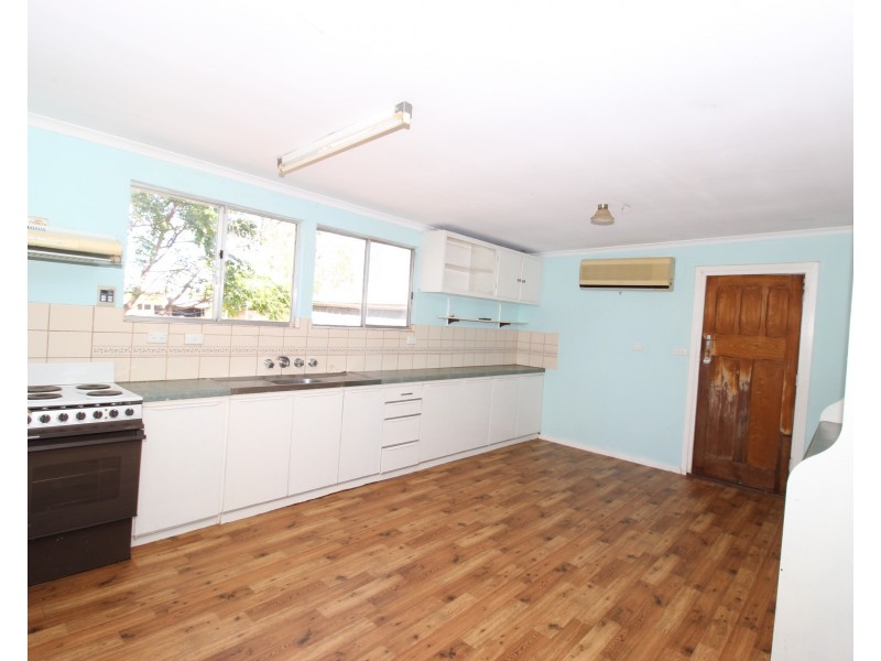 9 Foster Road, Waikerie SA 5330